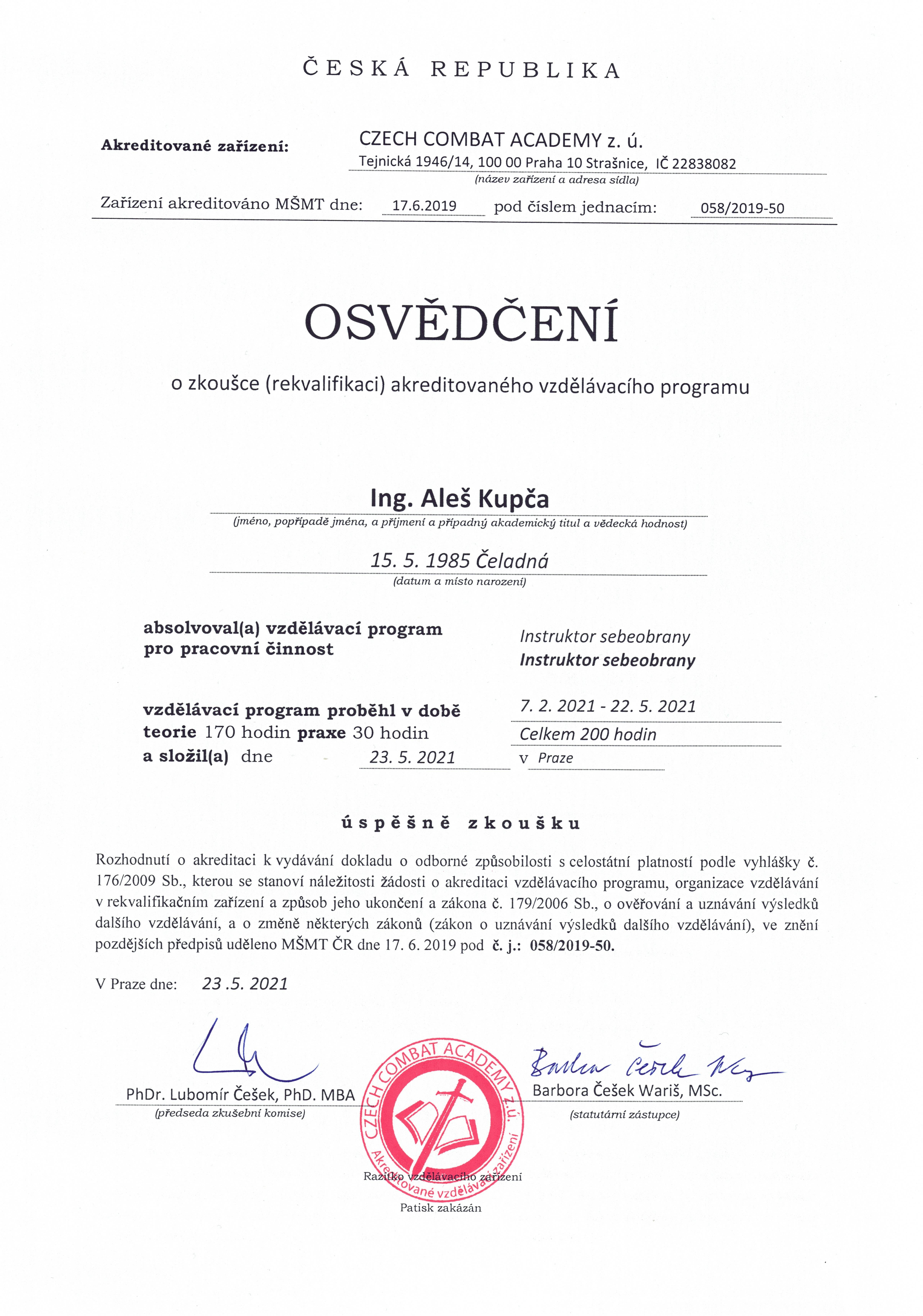 Instruktor sebeobrany